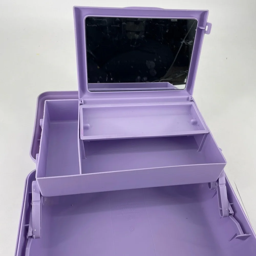 Caboodle Vintage Makeup Carrying Case with Mirror Purple